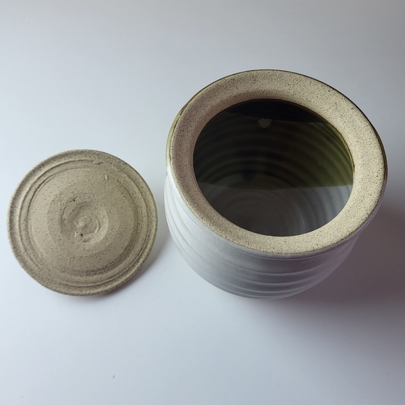4.5 Inch Pottery Lidded Jar, Green and White, Sugar Container - Picture 3 of 7